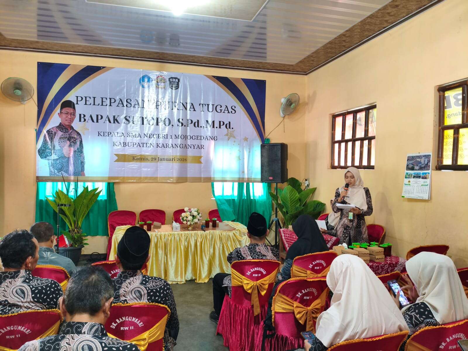 Pelepasan Purna Tugas Bapak Sutopo, S.Pd.,M.Pd. (KEPALA SMA NEGERI 1 MOJOGEDANG KABUPATEN KARANGANYAR)